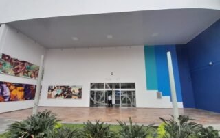 Home - SOS ASSISTANCE Commercial exterior painting services